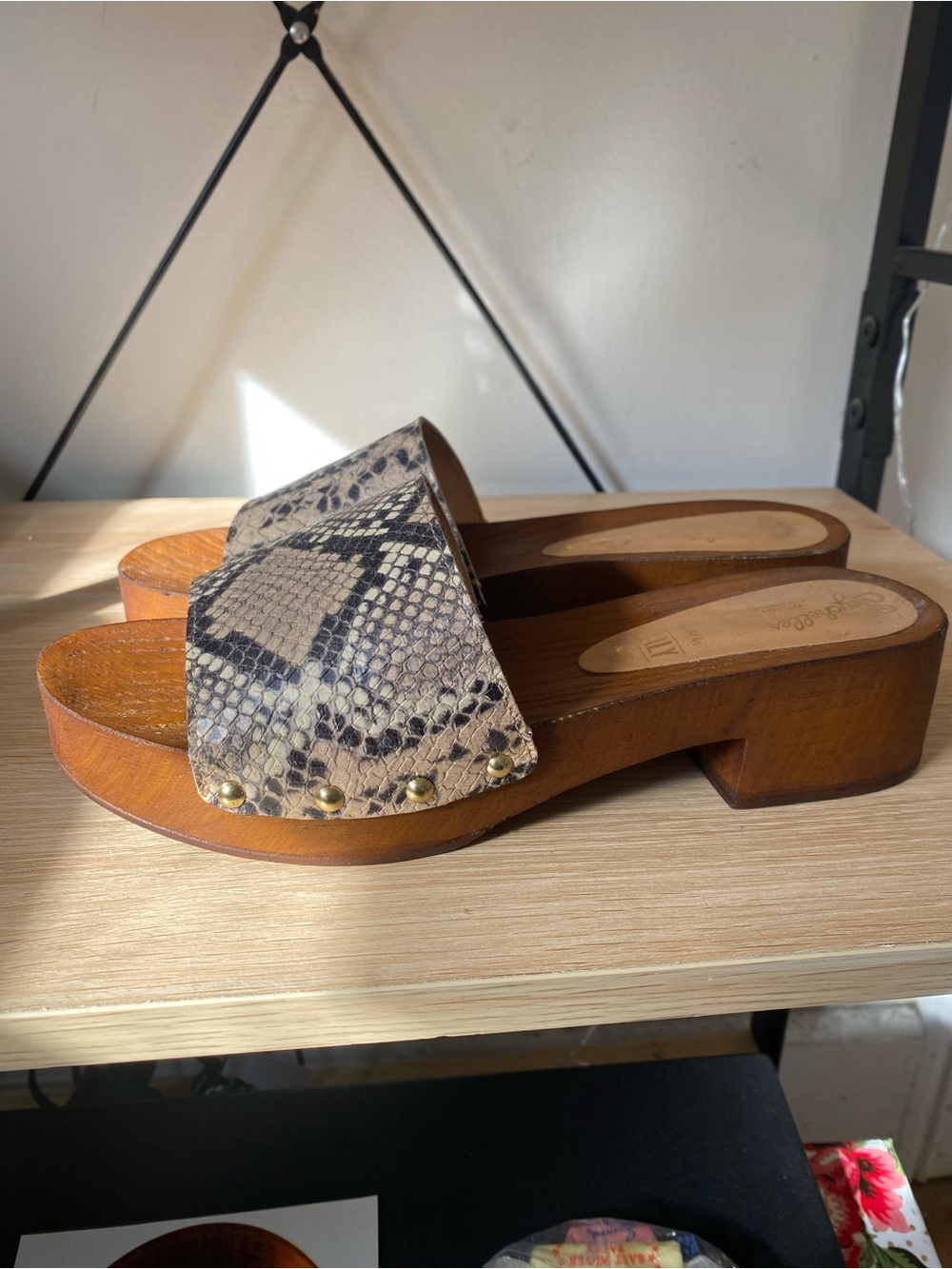 Seychelles Snake-Print Leather Wooden Bottom Sansals